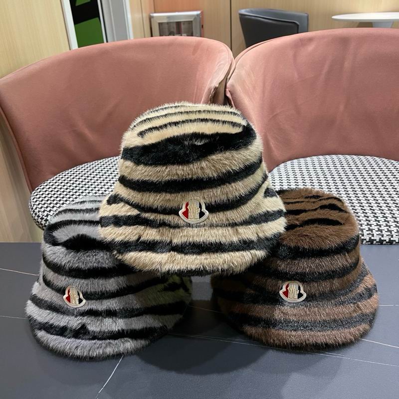 Moncler hat 122609